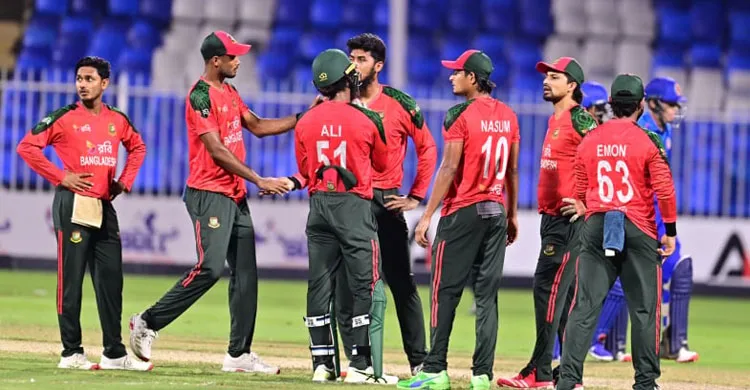 সোহান-শরিফুলের ঝড়ে ট্রফি টাইগারদের দখলে