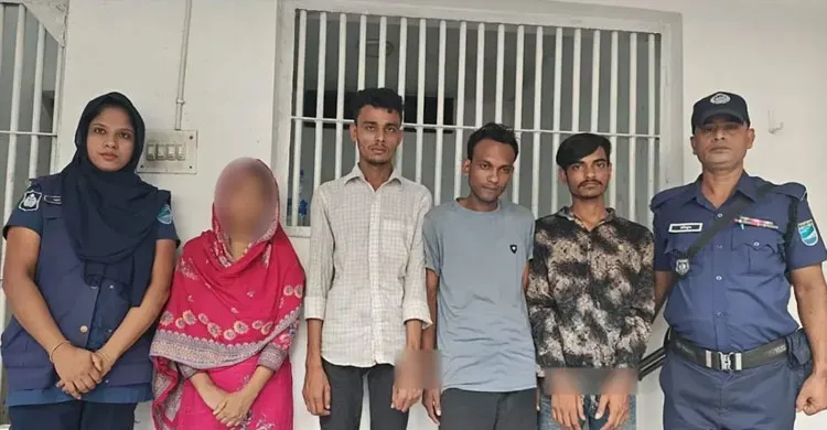 হানি ট্র্যাপে ফেলে সরকারি কর্মকর্তা অপহরণ, নারীসহ চারজন গ্রেপ্তার