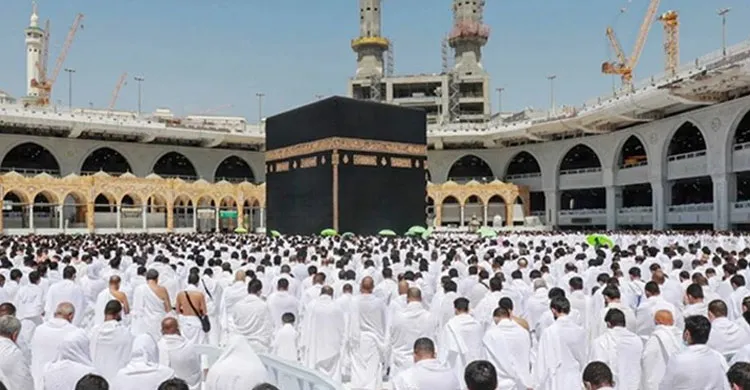 ওমরাহ পালনে নতুন নিয়ম চালু করলো সৌদি আরব