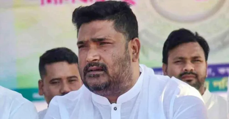 কক্সবাজারে বিএনপি নেতাকে গুলি ও এলোপাতাড়ি কুপিয়ে গুরুতর আহত