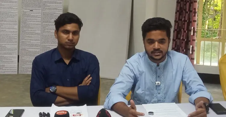 চাকসু নির্বাচন এ ছাত্রদল মনোনীত প্যানেল কে সমর্থন জানিয়ে প্রার্থীতা প্রত্যাহার করলো দুইজন