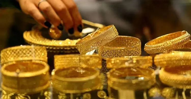 এক দিনের ব্যবধানে স্বর্ণের দামে নতুন রেকর্ড