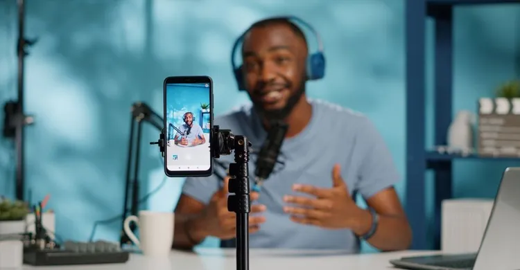 অনলাইন কনটেন্ট নিয়ন্ত্রণে নতুন বিধান জারি