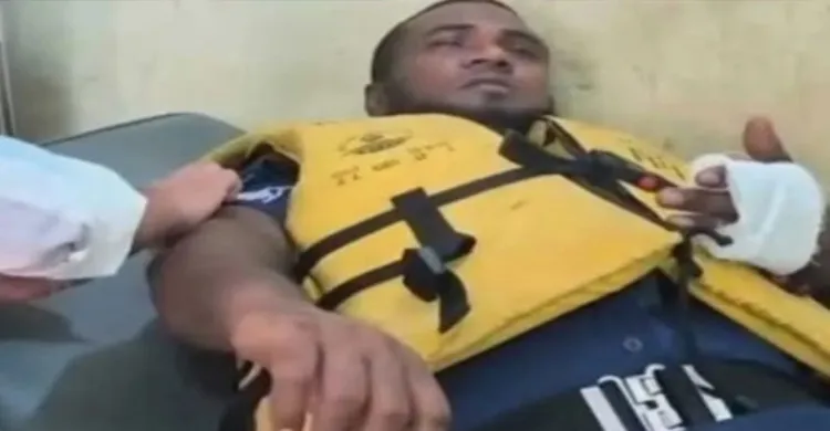 মেঘনা নদীতে পুলিশের সাথে সন্ত্রাসীদের সংঘর্ষে তিন পুলিশ সহ ‍আহত ৫