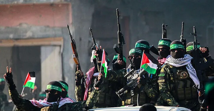 ফিলিস্তিনি বন্দিদের তালিকা ইসরায়েলকে দিয়েছে হামাস