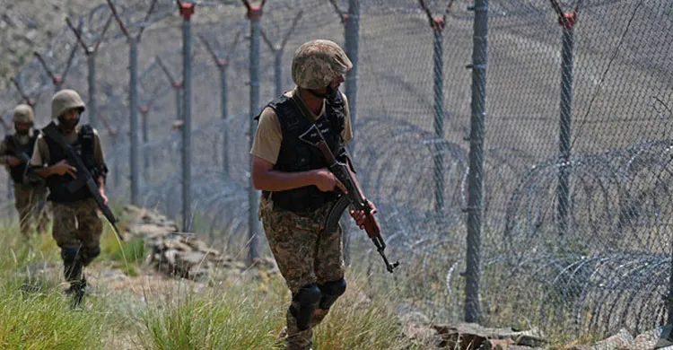 পাকিস্তান-আফগানিস্তান সীমান্তে ভয়াবহ সংঘর্ষে বহু নিহত
