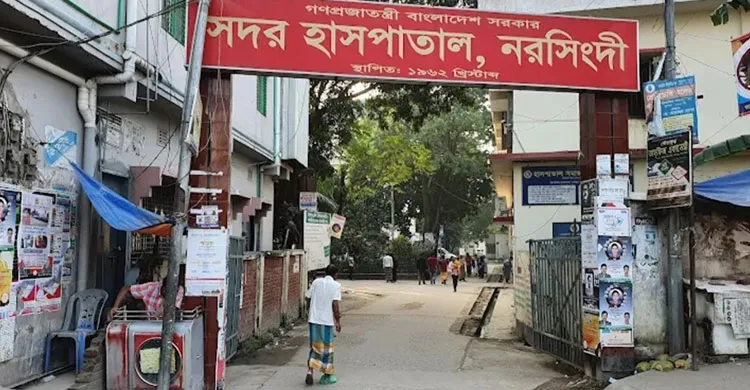 নরসিংদীতে সিসা তৈরি কারখানায় ভয়াবহ আগুন, দগ্ধ ৭ শ্রমিক