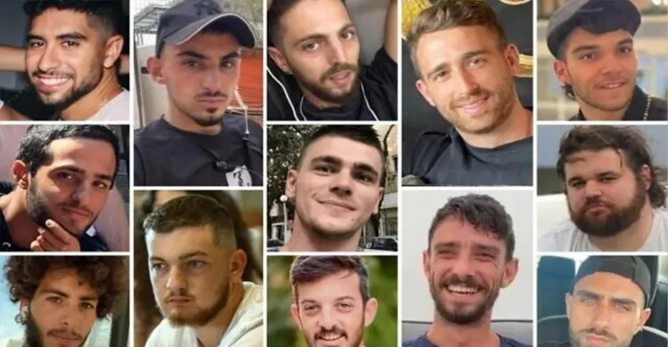 গাজায় আটক আরও ১৩ জিম্মিকে রেডক্রসের হাতে তুলে দিল হামাস