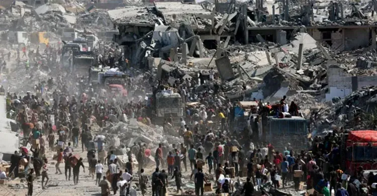 ফিলিস্তিনি বন্দিদের নিয়ে পশ্চিম তীর ও গাজায় পৌঁছেছে কয়েকটি বাস