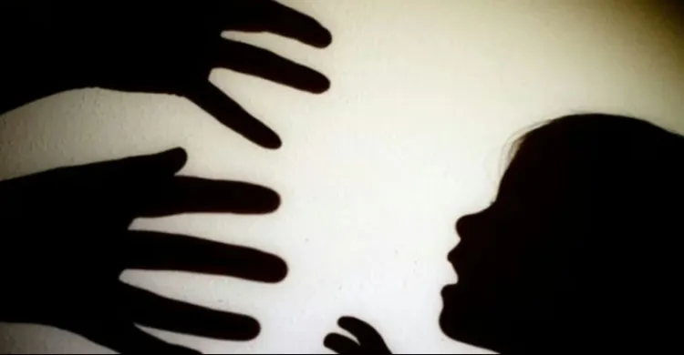 কমলনগরে বৃদ্ধার লালসার শিকার ৫ বছরের শিশু, এলাকাজুড়ে তোলপাড়