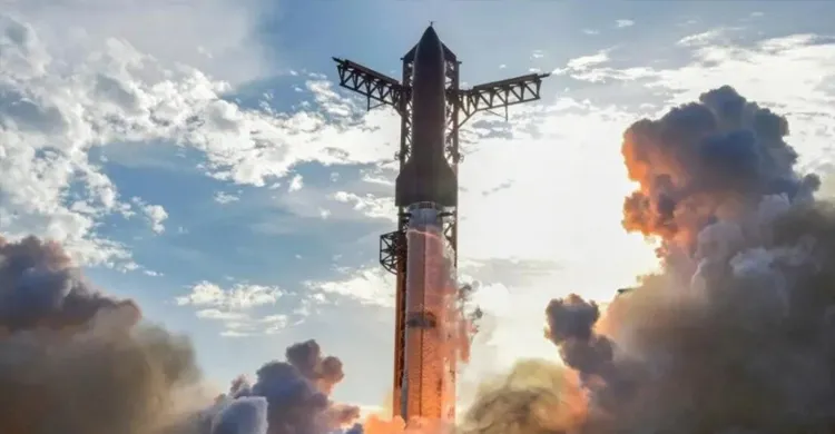 নতুন ইতিহাস গড়ল স্পেসএক্সের স্টারশিপ