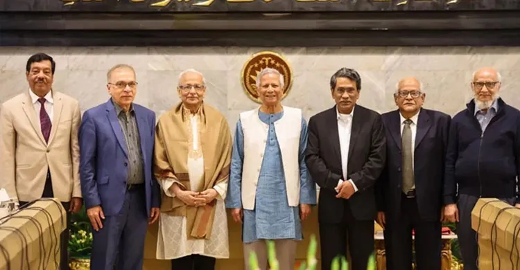 জুলাই সনদ বাস্তবায়ন নিয়ে রাজনৈতিক দল গুলোর মধ্যে নানান প্রশ্ন