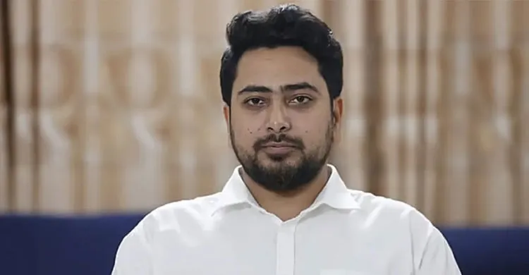 জাতীয় ঐক্যের নামে জাতির সঙ্গে প্রতারণা হচ্ছে: নাহিদ ইসলাম