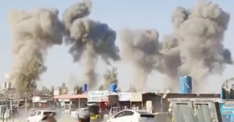 আফগানিস্তানে পাকিস্তানের বিমান হামলায় নিহত ৪০