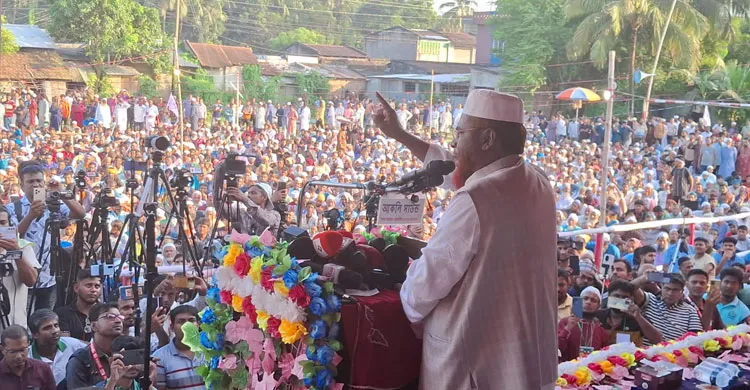 জামায়াত ঘের দখল করে না, জমি দখল করে না, বালু উত্তোলন করে না: অধ্যাপক মিয়া গোলাম পরওয়ার