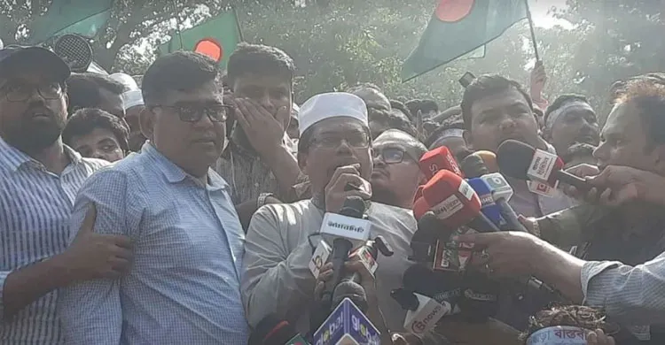 বার্ষিক পরীক্ষা পর্যন্ত শনিবার স্কুল খোলা রাখার ঘোষণা আজিজীর