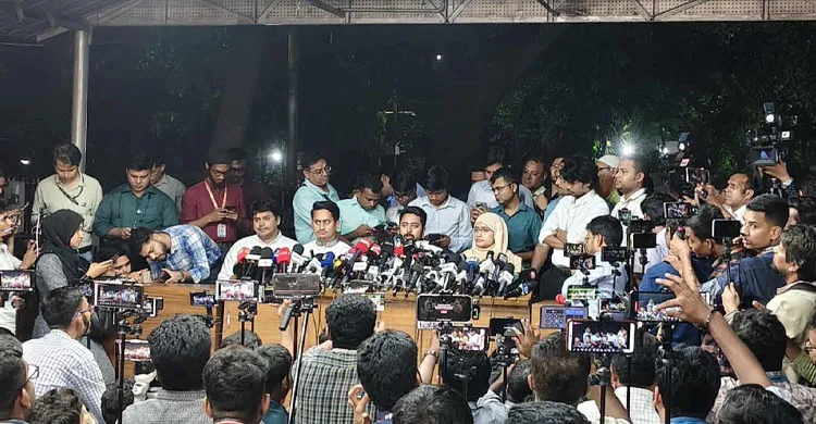 ‘সাংবিধানিক আদেশ’ পেলে জুলাই সনদে স্বাক্ষর করবে এনসিপি: নাহিদ ইসলাম