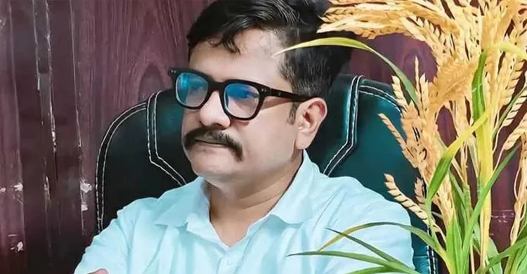 বিএনপির সাবেক নেতা ফয়জুল করিমের আওয়ামী লীগে যোগদান