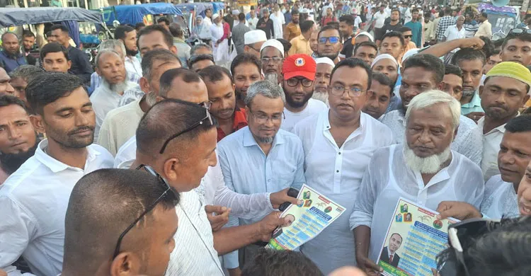 চরফ্যাশনে তারেক রহমান ঘোষিত ৩১ দফার লিফলেট বিতরণ কর্মসূচি অনুষ্ঠিত