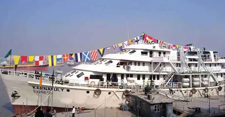 সেন্টমার্টিন খুললেও জাহাজ না চালানোর ঘোষণা, বিপাকে ভ্রমণপিপাসুরা