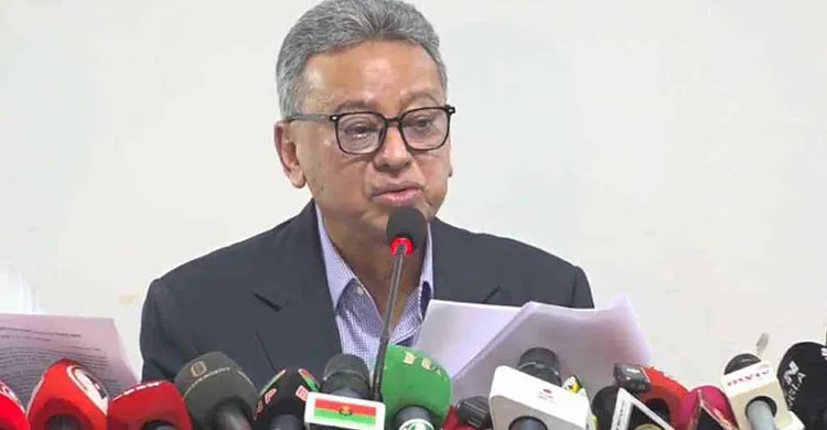 চট্টগ্রামে দুই সন্ত্রাসী দলের সংঘর্ষ, বিএনপি বিষয়টিকে সহজভাবে নিচ্ছে না: আমীর খসরু