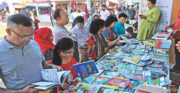স্টল ভাড়া কমানোর দাবিতে সমাবেশ ও পদযাত্রা ১১ নভেম্বর