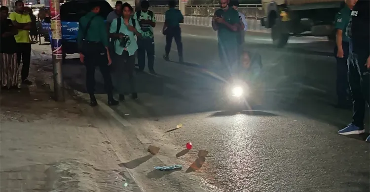 বাংলামোটরে এনসিপি কার্যালয়ের সামনে ককটেল বিস্ফোরণ, পাঁচজন আটক