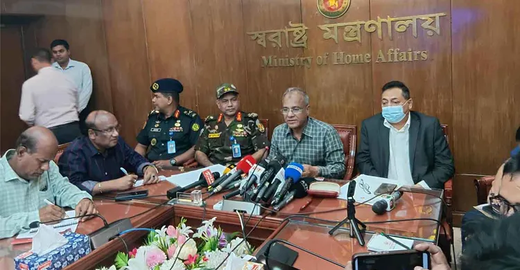 ‘১৩ নভেম্বর ঘিরে কঠোর নিরাপত্তা, কেপিআই এলাকায় প্যাট্রোলিং জোরদার’