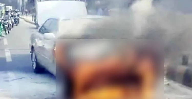 রাজধানীতে প্রাইভেটকারে আগুন: ফায়ার সার্ভিসের চেষ্টায় নিয়ন্ত্রণে