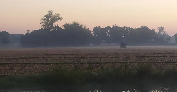 তেঁতুলিয়ায় শীতের দাপট বাড়ছে, তাপমাত্রা নেমে ১৩.২ ডিগ্রি