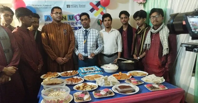 ফেনীতে বর্ণিল পিঠা উৎসব