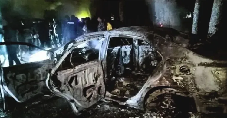 প্রাইভেটকারের ধাক্কায় শিশুর মৃত্যু, উত্তেজিত জনতার আগুন–গণপিটুনি