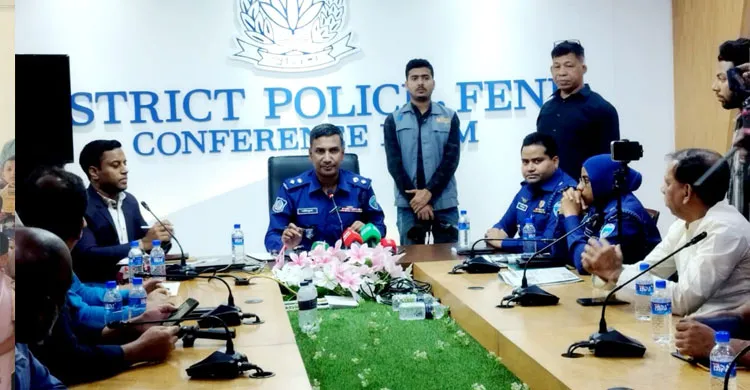 ফেনীতে সাংবাদিকদের সাথে নবাগত পুলিশ সুপারের মতবিনিময়