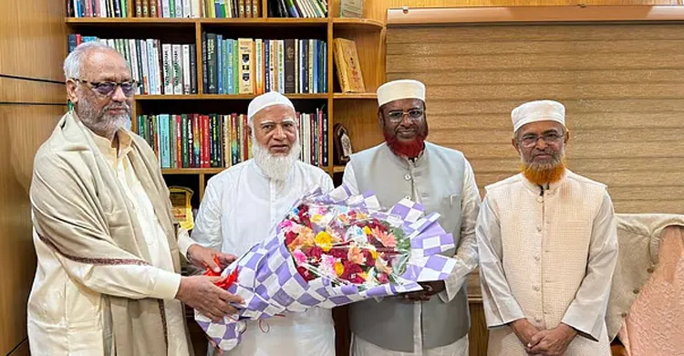 জামায়াতে যোগ দিলেন বিএনপির সাবেক এমপি মেজর (অব.) আক্তারুজ্জামান