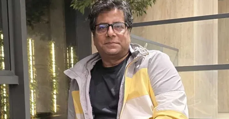 সন্ত্রাস দমন আইনের মামলায় সাংবাদিক আনিস  আলমগীরকে আদালতে প্রেরণ