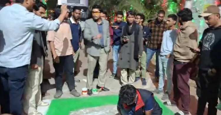 পাকিস্তানের পতাকা আঁকাকে কেন্দ্র করে উত্তাল জগন্নাথ বিশ্ববিদ্যালয়, সংবাদ সংগ্রহে সাংবাদিকদের উপর হামলা