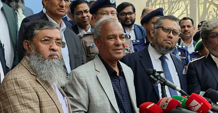 নারায়ণগঞ্জে যে নির্বাচন করবে না, এটা তার ব্যক্তিগত ইচ্ছা- লেফটেন্যান্ট জেনারেল (অব.) মো. জাহাঙ্গীর আলম