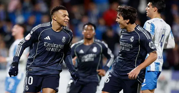 এমবাপ্পের জোড়া গোলে শেষ ষোলোতে রিয়াল মাদ্রিদ