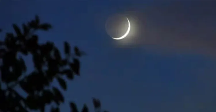 দেশের আকাশে রজব মাসের চাঁদ দেখা গেছে