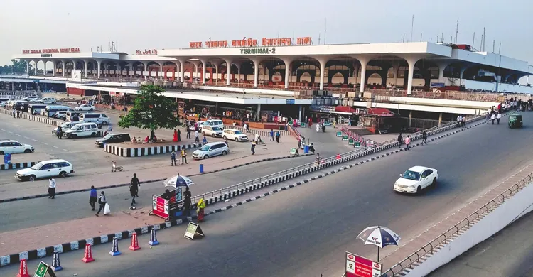 বিমান বাংলাদেশ যাত্রীদের সময়মতো আগমনের অনুরোধ