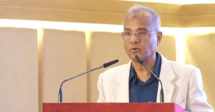 সুষ্ঠু নির্বাচন নিশ্চিত করতে বিজিবিকে সর্বাত্মক প্রস্তুতির নির্দেশ স্বরাষ্ট্র উপদেষ্টার