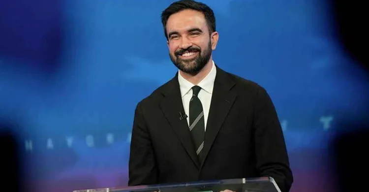 যুক্তরাষ্ট্রের প্রথম মুসলিম মেয়র হিসেবে ইতিহাস গড়লেন মামদানি