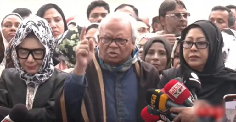 খালেদা জিয়ার দেখানো পথেই গণতন্ত্র সমুন্নত থাকবে: রিজভী