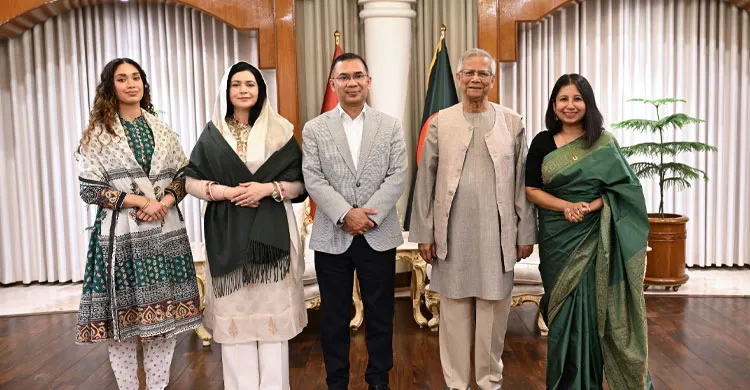 প্রধান উপদেষ্টার সঙ্গে তারেক রহমানের সৌজন্য সাক্ষাৎ