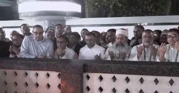 শাহজালালের মাজার জিয়ারত করলেন তারেক রহমান