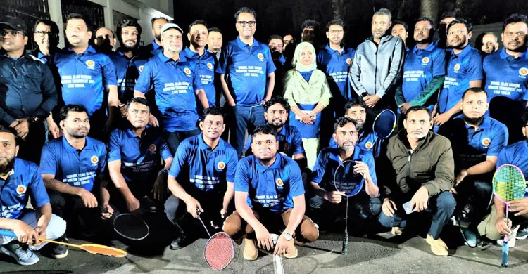 টাঙ্গাইল এলজিইডিতে ব্যাডমিন্টন টুর্নামেন্টের উদ্বোধন