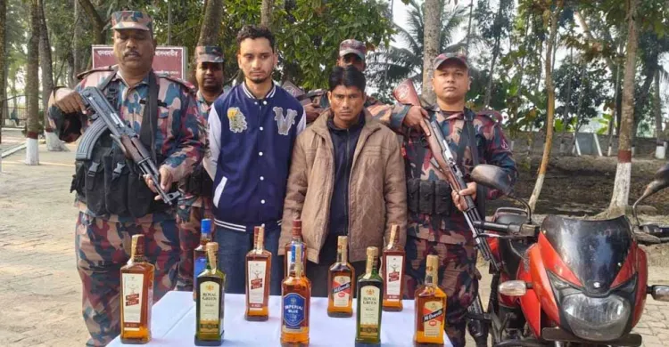 সাতক্ষীরা সীমান্তে বিজিবির অভিযানে বিপুল পরিমাণ মাদক আটক