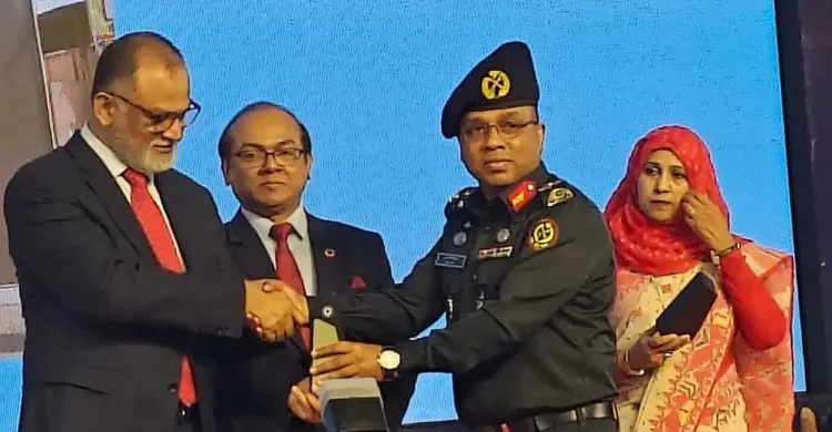 বাণিজ্য মেলায় কারা প্যাভিলিয়ন প্রথম স্থান অর্জন