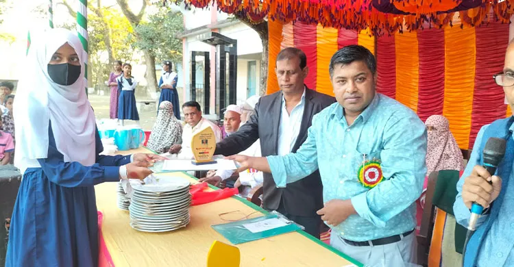 বৈরাগীরচর উচ্চ বিদ্যালয়ের বার্ষিক ক্রীড়া প্রতিযোগিতা পুরস্কার বিতরণ