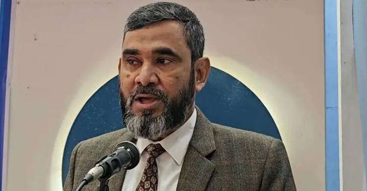 ভোটকেন্দ্রে সাংবাদিক ও পর্যবেক্ষকদের মোবাইল বহনে বাধা নেই: ইসি